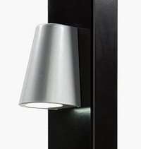 Купить Элегантное LED-освещение Locinox (Бельгия) TRICONE для ворот, цвета zilver и 9005 (черный) в Армянске